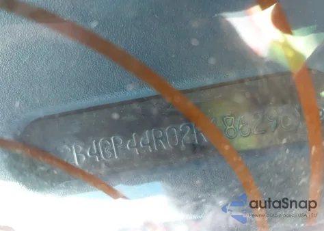 2002 Dodge Caravan Sport из США, поврежденный, VIN 2B4GP44R02R686296